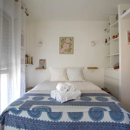 Appartement Charming With Balcony In The Heart Of The Liberation District Nice